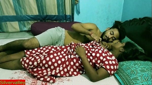 गांव की देहाती सेक्सी वीडियो देहाती वाला सेक्सी वीडियो इसे देखें!